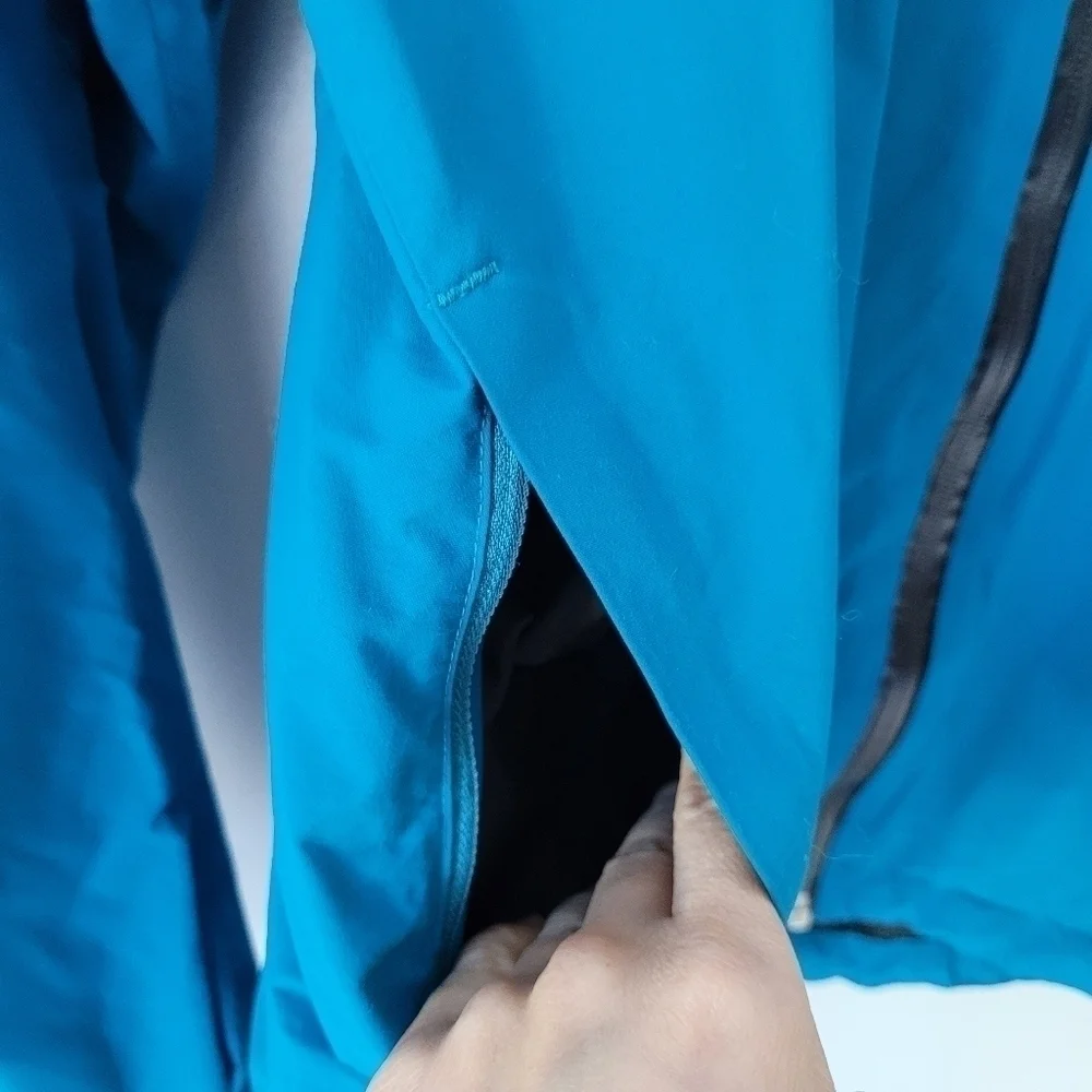 HELLY HANSEN Jacket